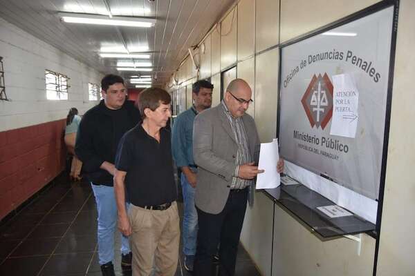 Presentan nueva denuncia contra el intendente de Ciudad del Este - ABC en el Este - ABC Color