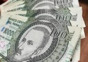 Cr茅dito para pocos: la gran brecha financiera que frena la producci贸n en Paraguay
