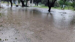 La inundación no retrocede: Deja sin electricidad y agua potable al Chaco