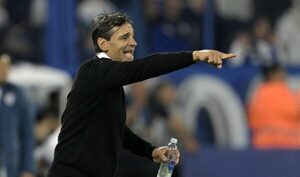 Versus / Fabián Bustos, frustrado: "Me sabe a poco el empate..."
