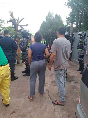 Intento de feminicidio: imputan a hombre que habría atacado a su expareja e hijastra en Ñemby - Policiales - ABC Color