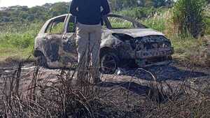 Hallan incinerado vehículo utilizado para matar a abogado en Pedro Juan Caballero
