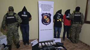 Imputan y piden prisión para Julio Manzur y otros detenidos con cocaína - Noticiero Paraguay