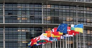 La Nación / Unión Europea prepara respuestas a los aranceles y anuncia que presentará queja ante la OMC