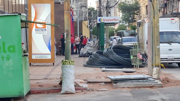 Trabajos de cableado subterráneo avanzan en el microcentro