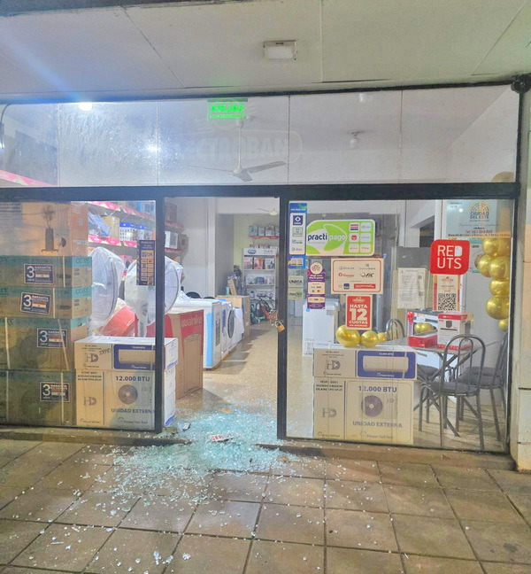 Alarma frustró intento de robo a sucursal de Electroban en CDE - La Clave