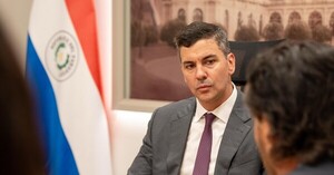 Emiratos Árabes teme el avance de Eurnekian y Sacyr y presiona a Peña por el Pettirossi