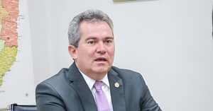 Leonardo Saiz amenaza con dividir al equipo de D'Ecclesiis y se acerca a Giménez