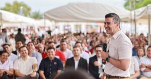 La Nación / Peña afirma que su gobierno está realizando una fuerte apuesta en la infraestructura de la educación