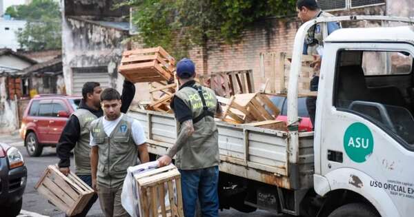 La Nación / En un operativo conjunto detienen a varios cuidacoches