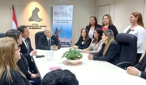 Ministros Benítez Riera y Martínez Simón llevaron a cabo jornada de trabajo en Ñeembucú