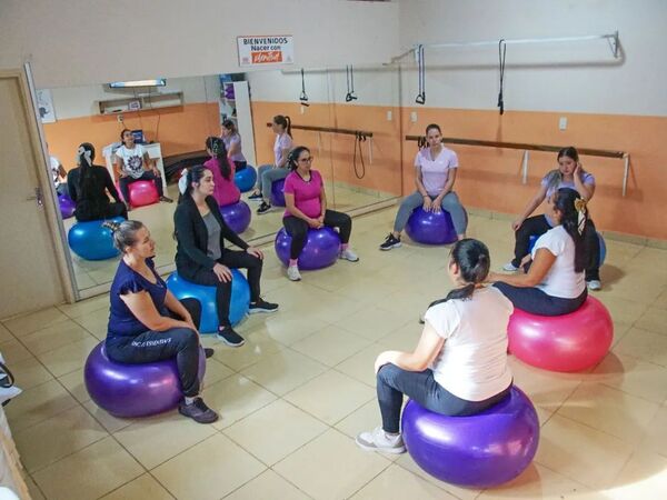 Inician talleres de maternidad para embarazadas en Encarnación