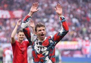 Bundesliga: Müller se despide a lo grande en su partido 750 - Fútbol Internacional - ABC Color