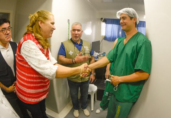 Barán visitó Caazapá y supervisó importantes mejoras para el Hospital Regional