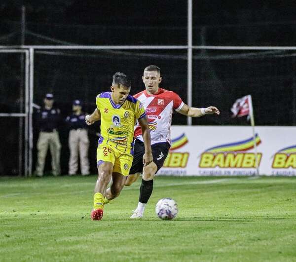Capiatá se vuelve a frenar, pero sigue en el lote de líderes - Fútbol - ABC Color