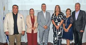 La Nación / Agasajo de despedida al embajador de Uruguay