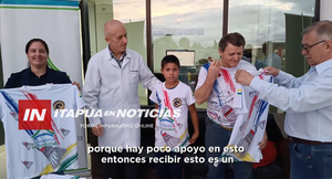 SANATORIO LA TRINIDAD APOYA AL DEPORTE JUVENIL CON ENTREGA DE REMERAS