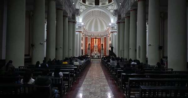 La Nación / Aseguran que Prevost siguió “los procedimientos” en casos de abusos en Perú