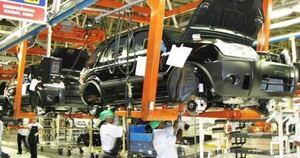 La Nación / Paraguay tiene potencial para convertirse en base de exportación automotriz, afirma empresario