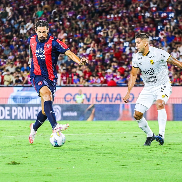 Duelo estelar en la Visera: Guaraní enfrenta a Cerro a las 17:00 - trece