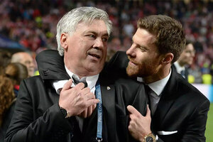 Versus / Ancelotti asegura que Xabi Alonso "tiene todas las puertas abiertas"