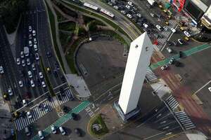 Buenos Aires: el Obelisco ya tiene ascensor turístico - Viajes - ABC Color