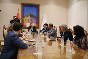 Referentes de la oposición se reúnen con ministros del TSJE - 1000 Noticias