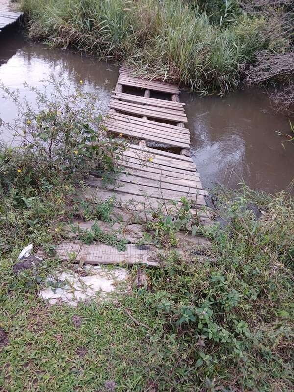 Santa Rosa: pobladores llevan cinco años reclamando construcción de puente, dicen - Nacionales - ABC Color
