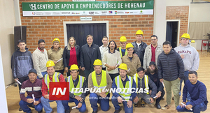 18 EGRESADOS COMPLETAN CURSO DE OPERADOR DE EXCAVADORA HIDRÁULICA