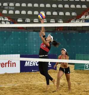 Vóley Playa: Las chicas, semifinalistas - Polideportivo - ABC Color