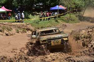 Club Cateura-Villarrica: Las 4x4, listas para brindar show - ABC Motor - ABC Color