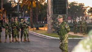 Militares ejecutan operativo especial de seguridad por Congreso de la FIFA