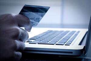 Regalos por el Día de la Madre, ¡atendé que no te estafen con compras online!