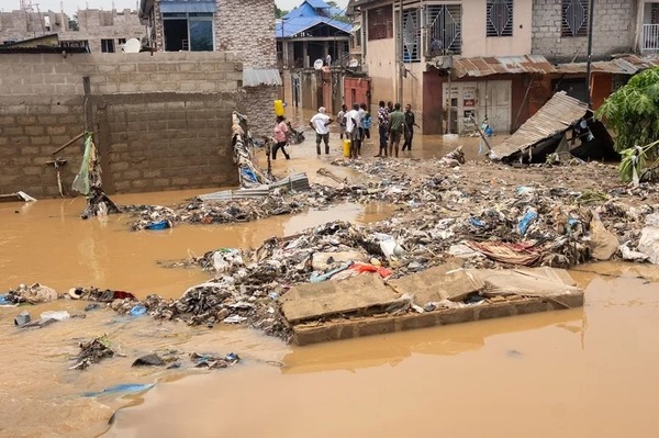Fuertes lluvias se cobran la vida de 62 personas en la República Democrática del Congo - 1000 Noticias