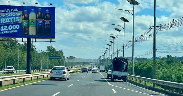 Diario HOY | Recuerdan multas por estacionar sobre la banquina