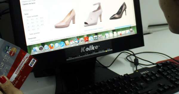 La Nación / Alertan sobre posibles estafas en compras online por el Día de la Madre