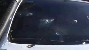Patrullera registra 28 impactos de bala tras intento de asalto en Fernando de la Mora