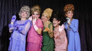 Variadas obras de teatro disponibles este domingo