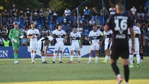 Olimpia sufre humillante derrota en Villa Elisa