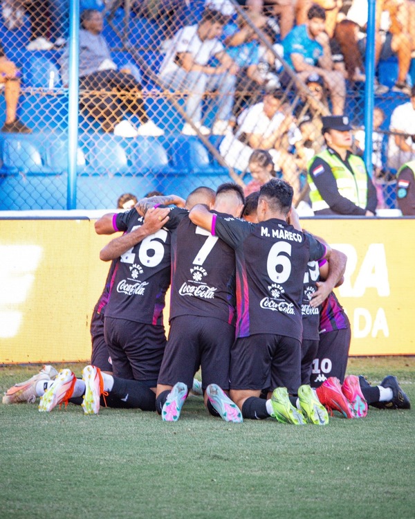 El General sorprende y golea al deslucido Olimpia
