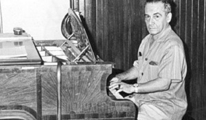 La Casa de la Música recibirá el piano del maestro Juan Carlos Moreno González - OviedoPress
