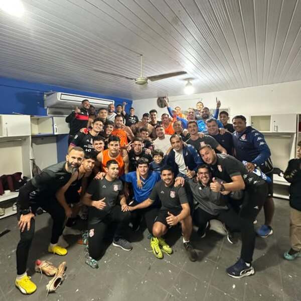 General Caballero golea a Olimpia