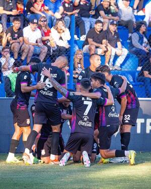 General Caballero golpea a Olimpia con goleada por 3-0 - trece