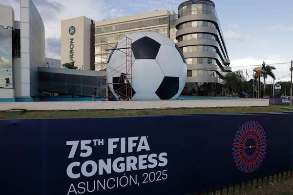 Activan operativo de seguridad por la FIFA: esperan a más de 2.000 personas - Policiales - ABC Color