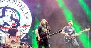La Nación / Salamandra ofrece concierto en Luque
