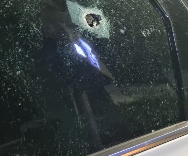 Demoran a un conductor en el puente de la Amistad porque su camioneta fue baleada – Diario TNPRESS