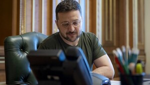 Zelenski habla con León XIV y le informa de su propuesta de tregua a Rusia