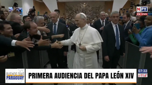 El Papa León XIV pide escapar del caos comunicacional y liberar a periodistas encarcelados