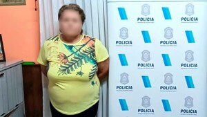 Cayó presa porque pedía tortas y postres para no filtrar fotos íntimas de su cliente
