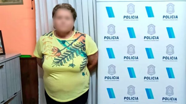 Cayó presa porque pedía tortas y postres para no filtrar fotos íntimas de su cliente